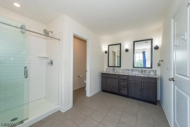 $3,950 | 601 Charleston Drive, Unit 601, Monroe Township, NJ 08831