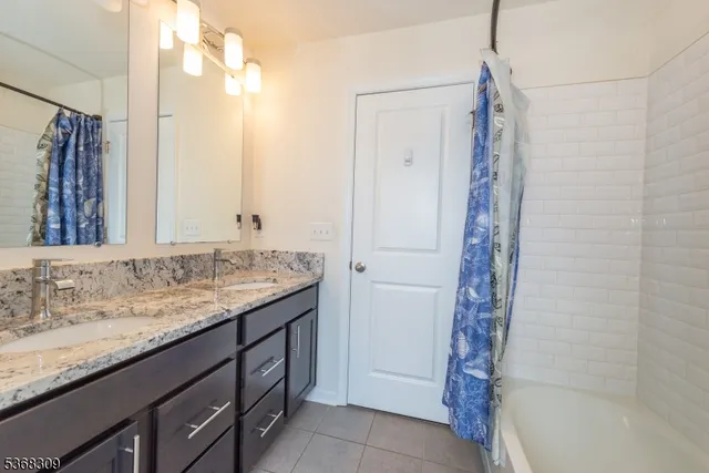 $3,950 | 601 Charleston Drive, Unit 601, Monroe Township, NJ 08831