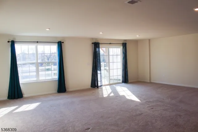 $3,950 | 601 Charleston Drive, Unit 601, Monroe Township, NJ 08831