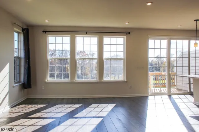 $3,950 | 601 Charleston Drive, Unit 601, Monroe Township, NJ 08831