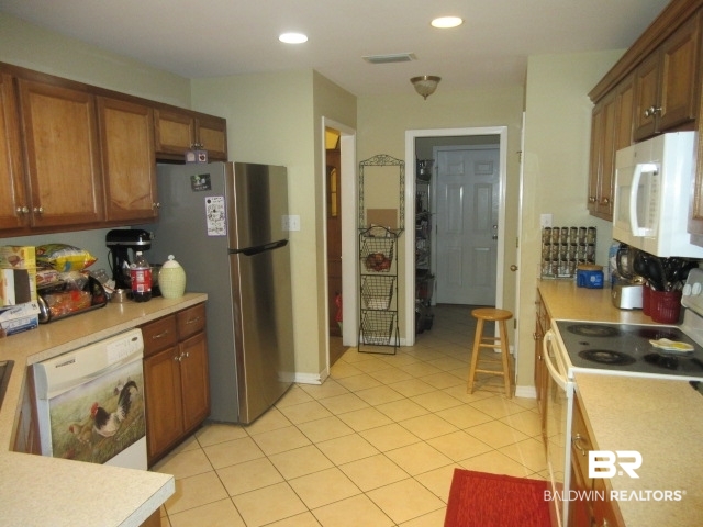 22 East Drive Mobile, AL 36608 - Photo 7 of 19