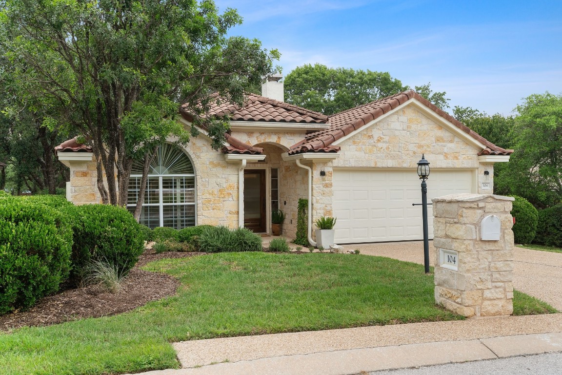 Welcome to 104 Crescent Bluff in the heart of Lakeway, Tx! Maintenance free living with HOA doing the yard work!