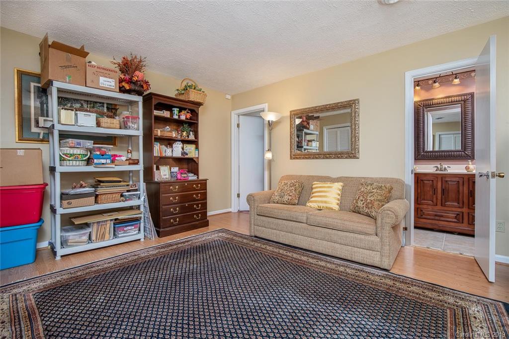 420 Brandon Road Hendersonville, NC 28739 - Photo 18 of 38