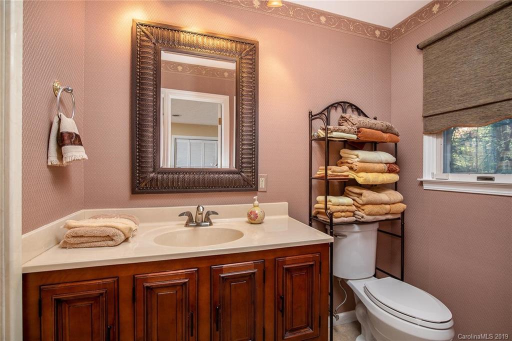 420 Brandon Road Hendersonville, NC 28739 - Photo 19 of 38