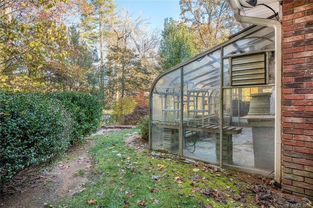 420 Brandon Road Hendersonville, NC 28739 - Photo 29 of 38