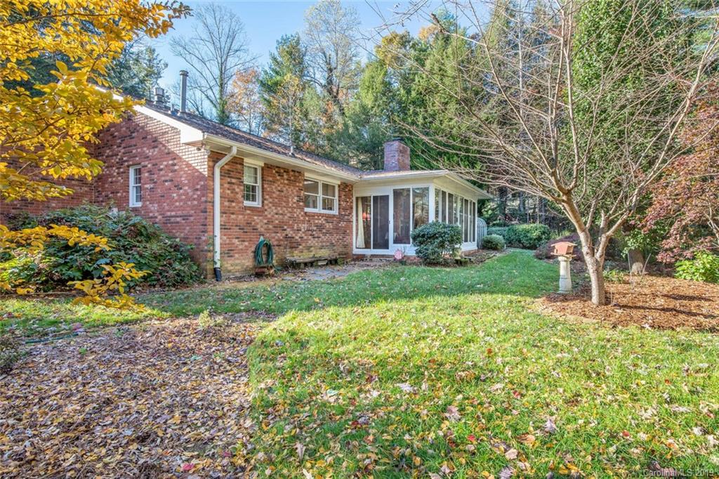 420 Brandon Road Hendersonville, NC 28739 - Photo 30 of 38