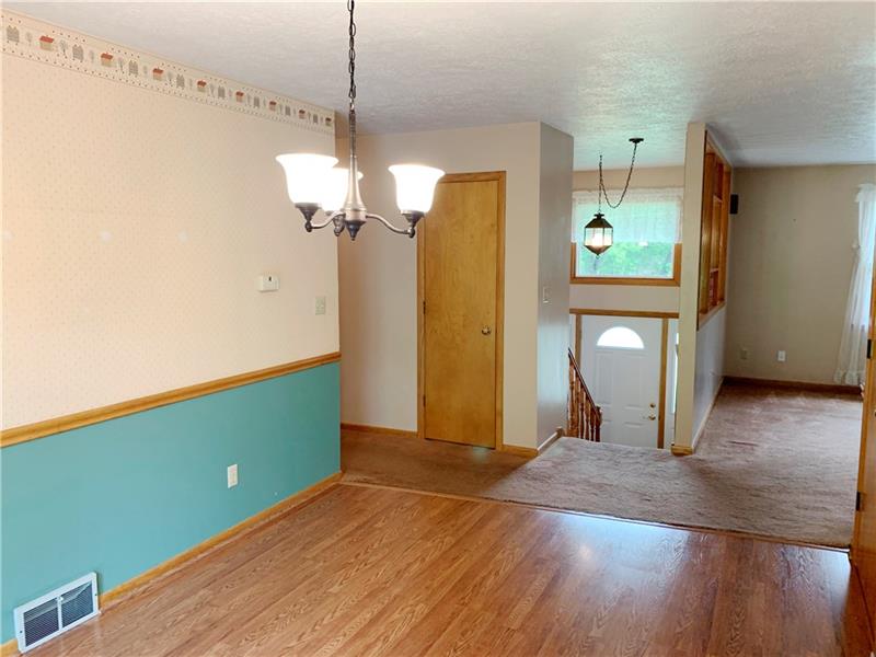 2381 Marr Road Pulaski, PA 16143 - Photo 13 of 25