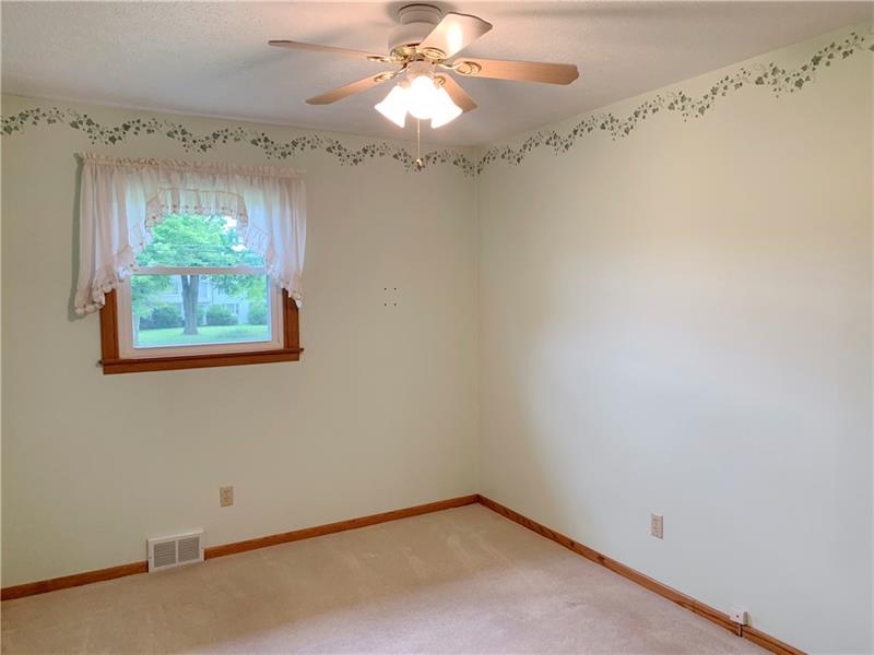 2381 Marr Road Pulaski, PA 16143 - Photo 21 of 25