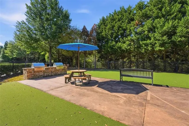 $2,800 | 9931 Mancunian Way, Douglasville, GA 30135