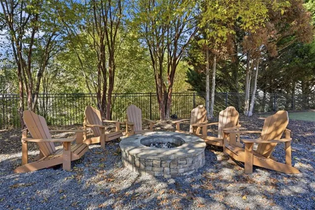 $2,800 | 9931 Mancunian Way, Douglasville, GA 30135