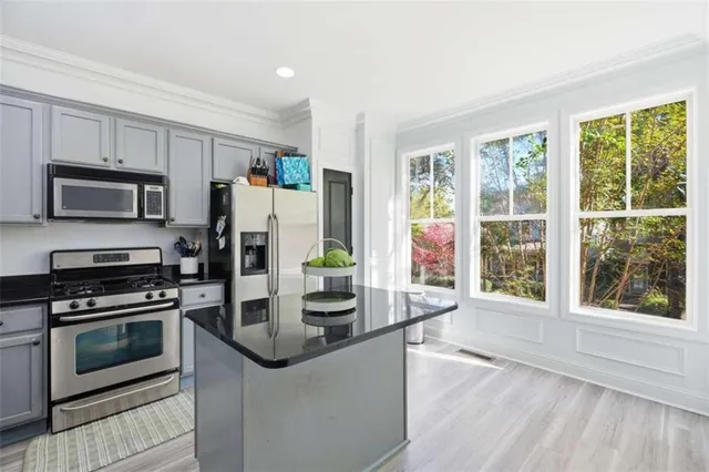 $2,800 | 9931 Mancunian Way, Douglasville, GA 30135