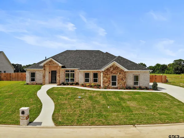 $735,000 | 1005 Stone Haven, Mount Pleasant, TX 75455