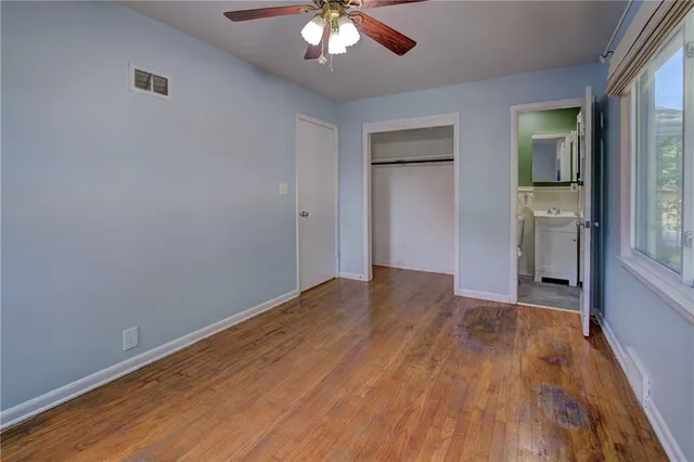 $275,000 | 605 Southeast 5th Street, Lee's Summit, MO 64063