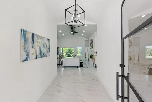 $2,800 | 418 Bedford Drive, Spicewood, TX 78669