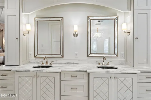 $8,795,000 | 5226 East Desert Vista Road, Paradise Valley, AZ 85253