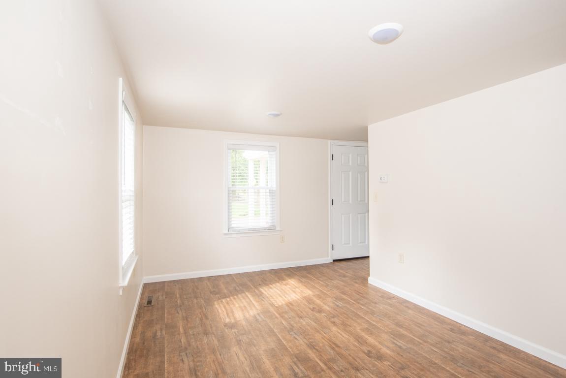 696 Overlys Grove Road New Holland, PA 17557 - Photo 11 of 28 Gallery Image 11