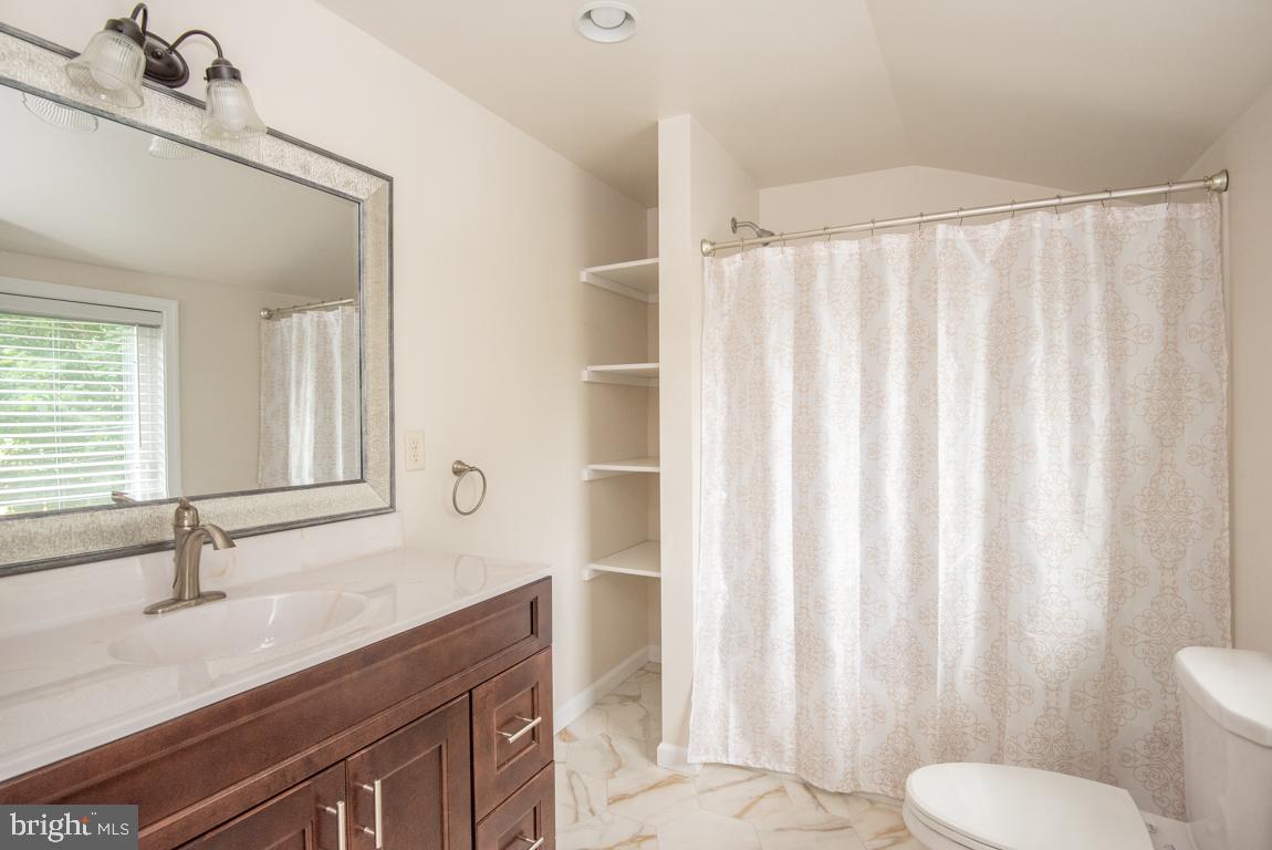 696 Overlys Grove Road New Holland, PA 17557 - Photo 15 of 28 Gallery Image 15