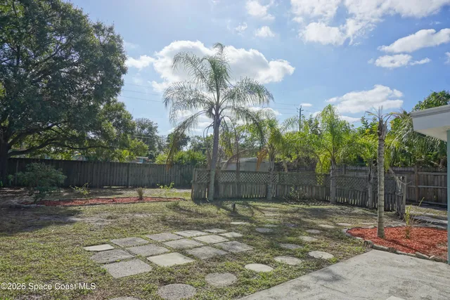 $295,000 | 476 Crescent Drive, Melbourne, FL 32901