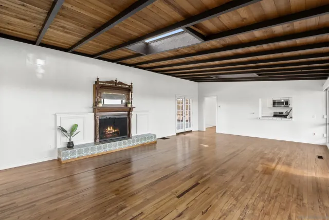 $929,000 | 620 Plumosa Avenue, Vista, CA 92081