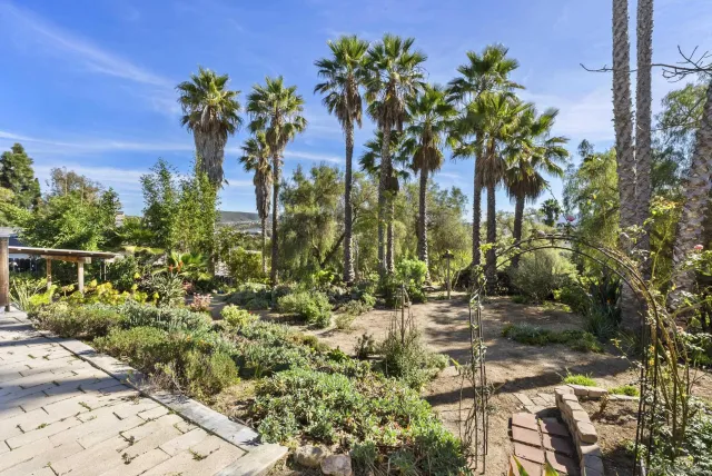 $929,000 | 620 Plumosa Avenue, Vista, CA 92081