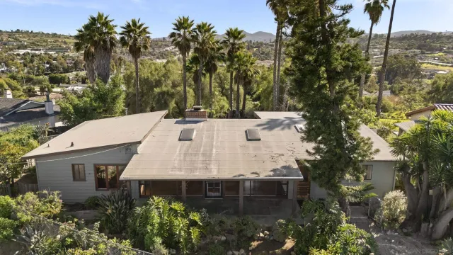 $929,000 | 620 Plumosa Avenue, Vista, CA 92081