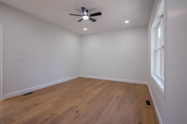 $589,900 | 28 Dalton Drive, Barnstead, NH 03225