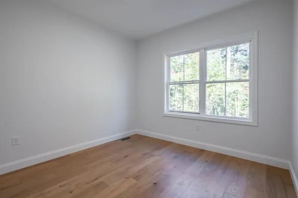 $555,900 | 28 Dalton Drive, Barnstead, NH 03225