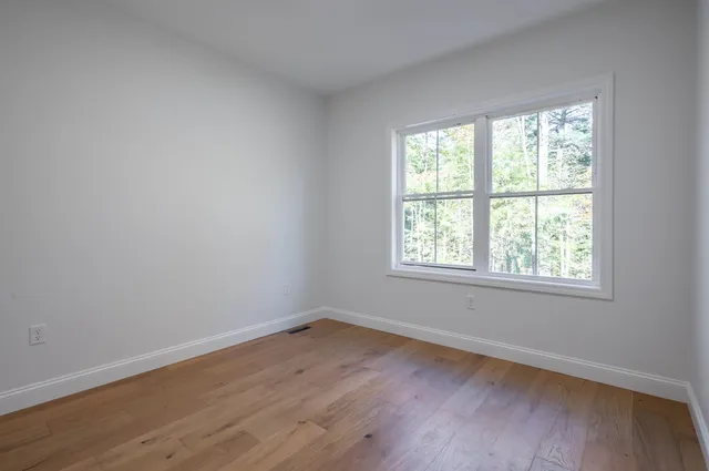 $589,900 | 28 Dalton Drive, Barnstead, NH 03225