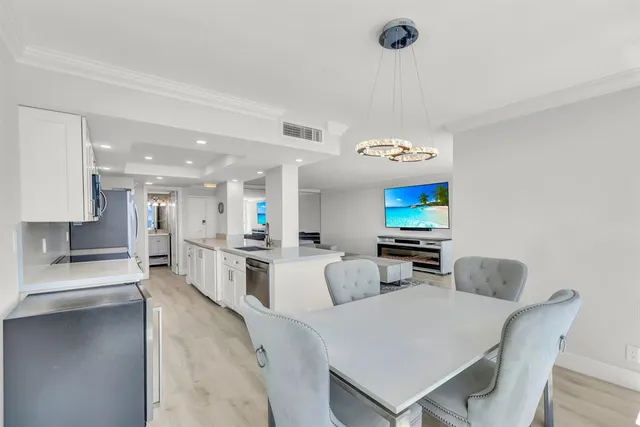 $5,000 | 1620 South Ocean Boulevard, Unit 5M, Lauderdale-by-the-Sea, FL 33062