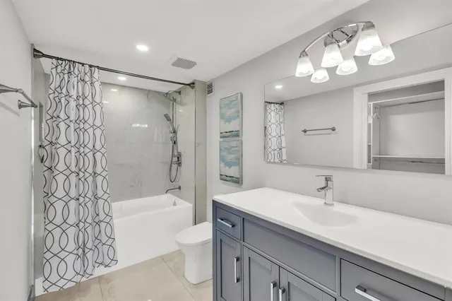 $5,000 | 1620 South Ocean Boulevard, Unit 5M, Lauderdale-by-the-Sea, FL 33062