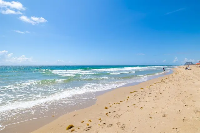 $5,000 | 1620 South Ocean Boulevard, Unit 5M, Lauderdale-by-the-Sea, FL 33062