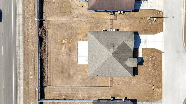 an aerial view of a bathroom