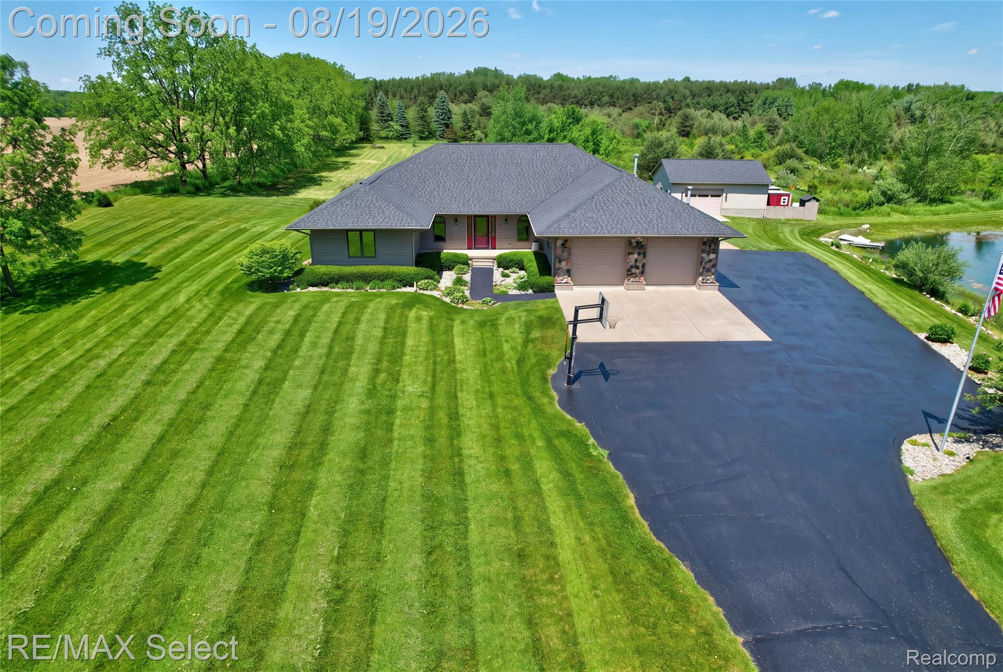 9120 Ray Road Gaines, MI 48436 - Photo 3 of 77 9120 Ray Rd 003.jpg