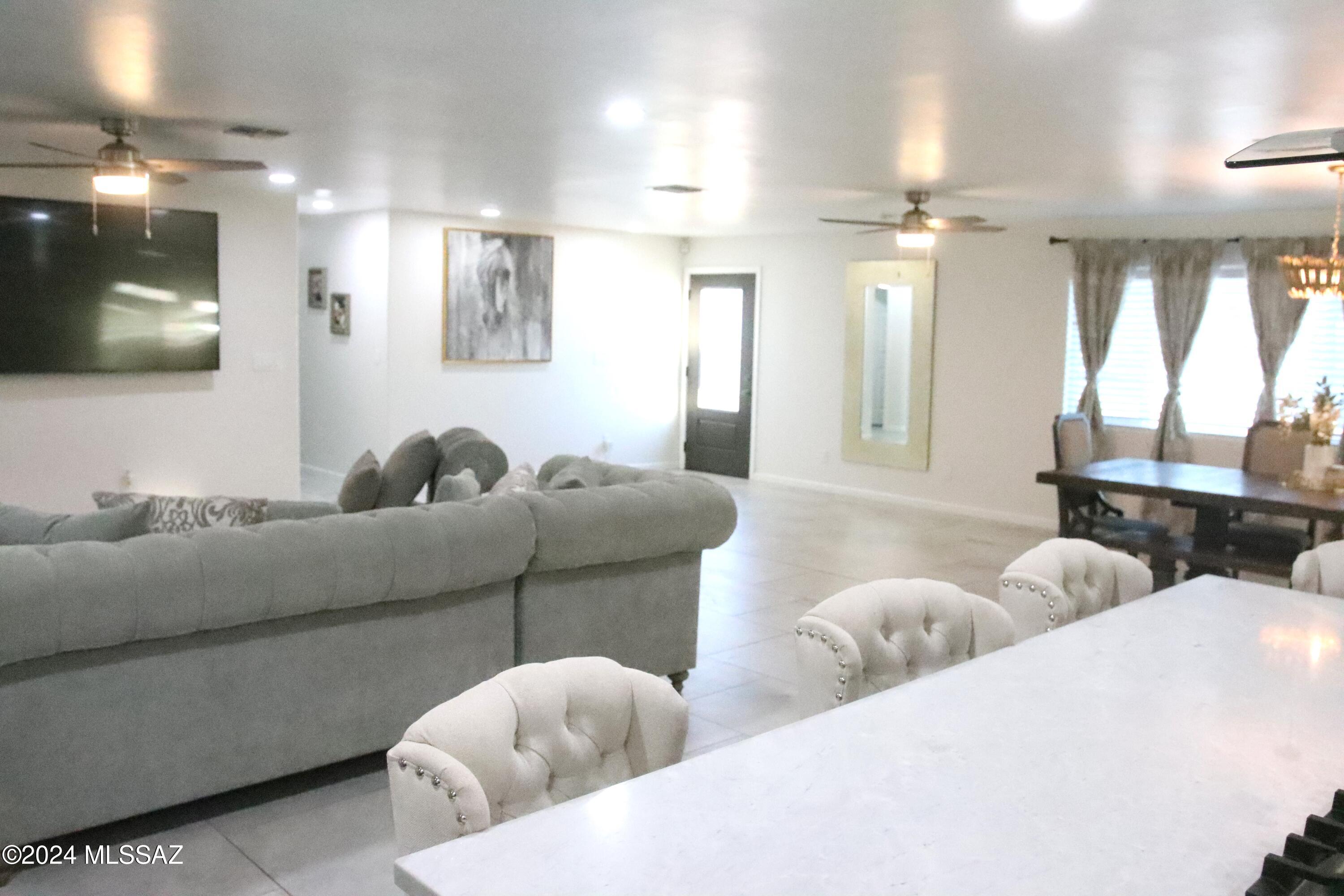 5520 West Irvington Road Tucson, AZ 85757 - Photo 13 of 47 Gallery Image 13