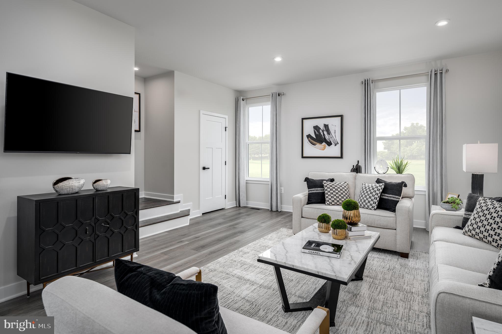 8603 Branch Side Way, Unit B Brandywine, MD 20613 - Photo 20 of 33 LIVING ROOM