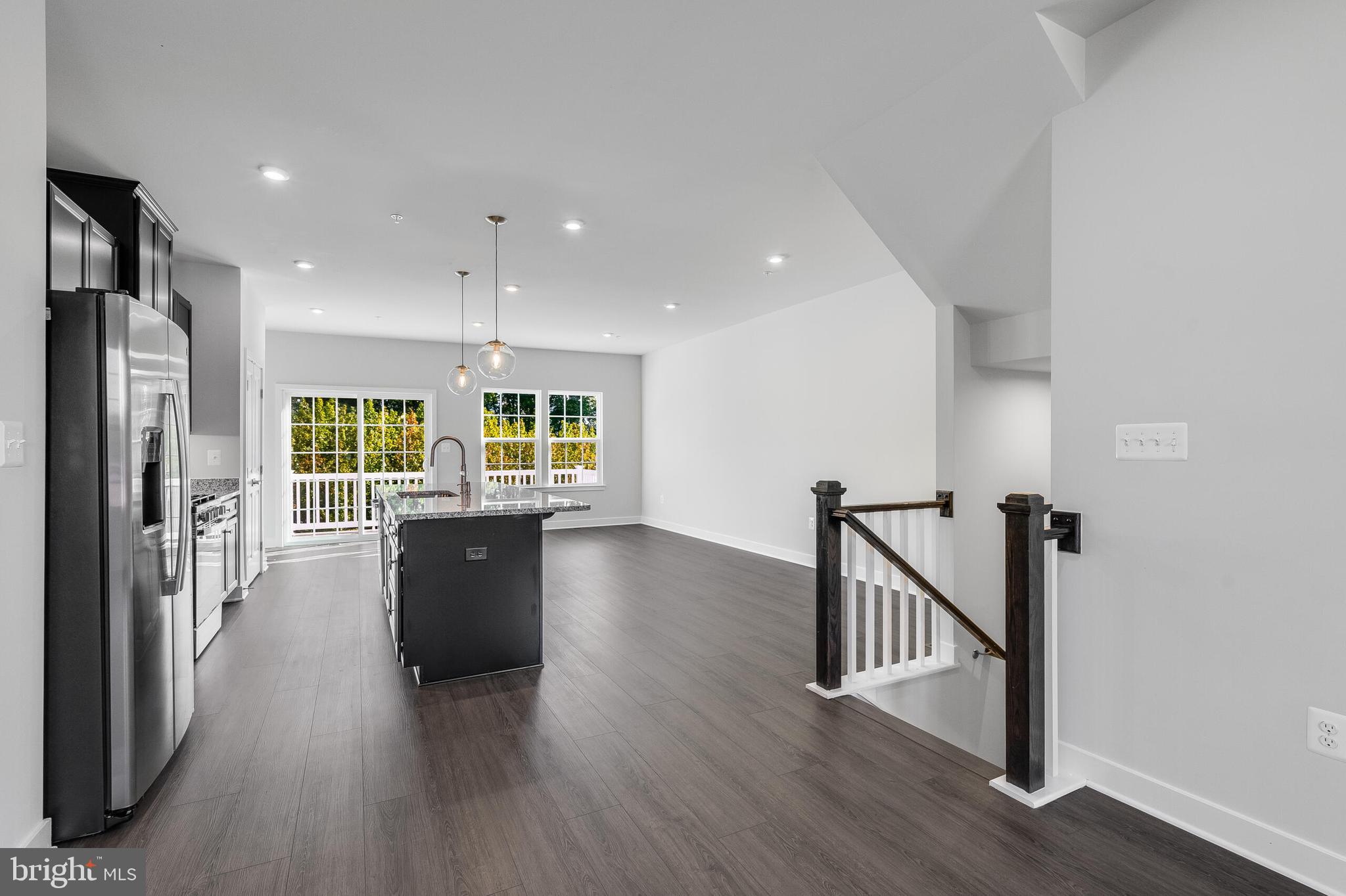 8603 Branch Side Way, Unit B Brandywine, MD 20613 - Photo 4 of 33 MAIN LEVEL - KITCHEN