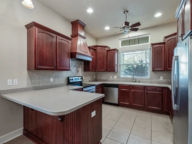 $325,000 | Undisclosed Address, Crawfordville, FL 32327