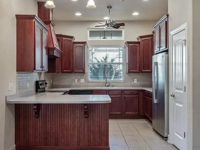 $325,000 | Undisclosed Address, Crawfordville, FL 32327