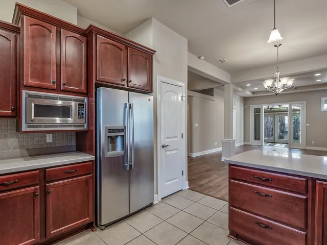 $325,000 | Undisclosed Address, Crawfordville, FL 32327