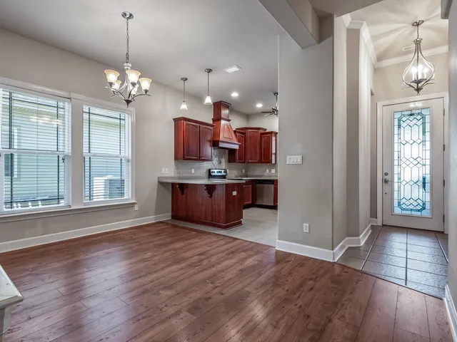 $325,000 | Undisclosed Address, Crawfordville, FL 32327