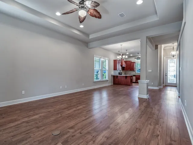 $325,000 | Undisclosed Address, Crawfordville, FL 32327