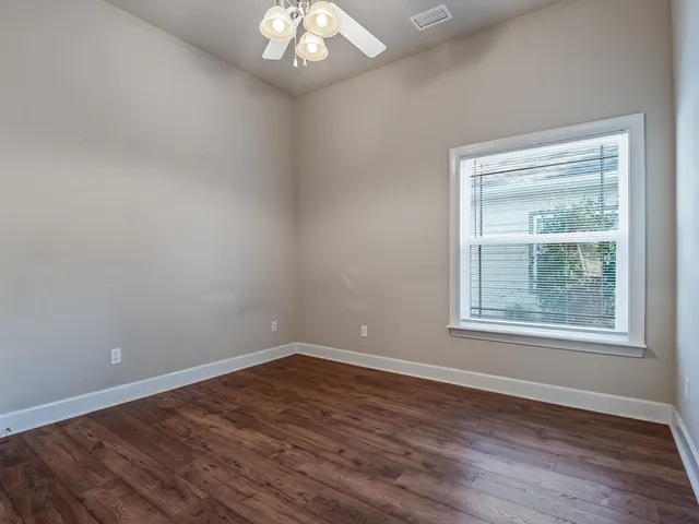 $325,000 | Undisclosed Address, Crawfordville, FL 32327