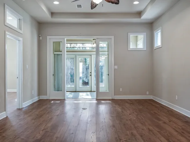 $325,000 | Undisclosed Address, Crawfordville, FL 32327