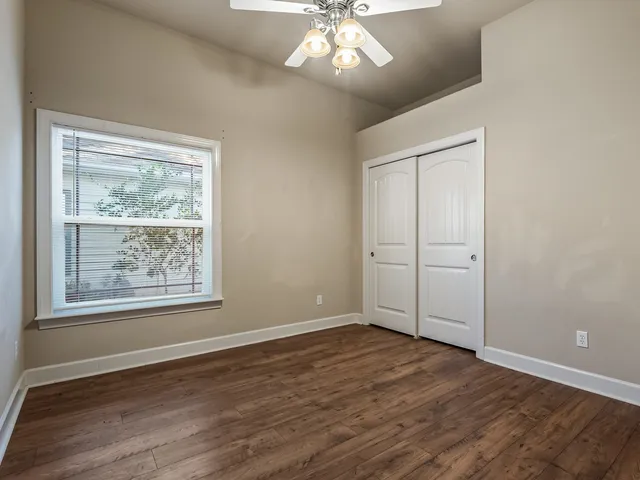 $325,000 | Undisclosed Address, Crawfordville, FL 32327