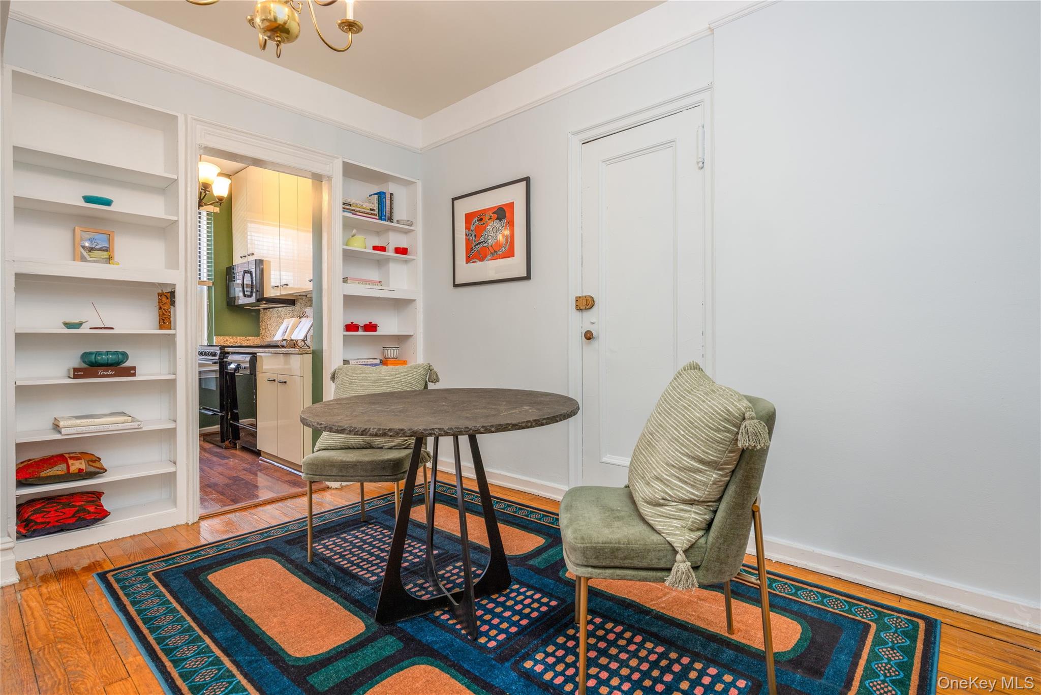 25 Parkview Avenue, Unit 2K Bronxville, NY 10708 - Photo 16 of 26 a living room with furniture a rug and a window