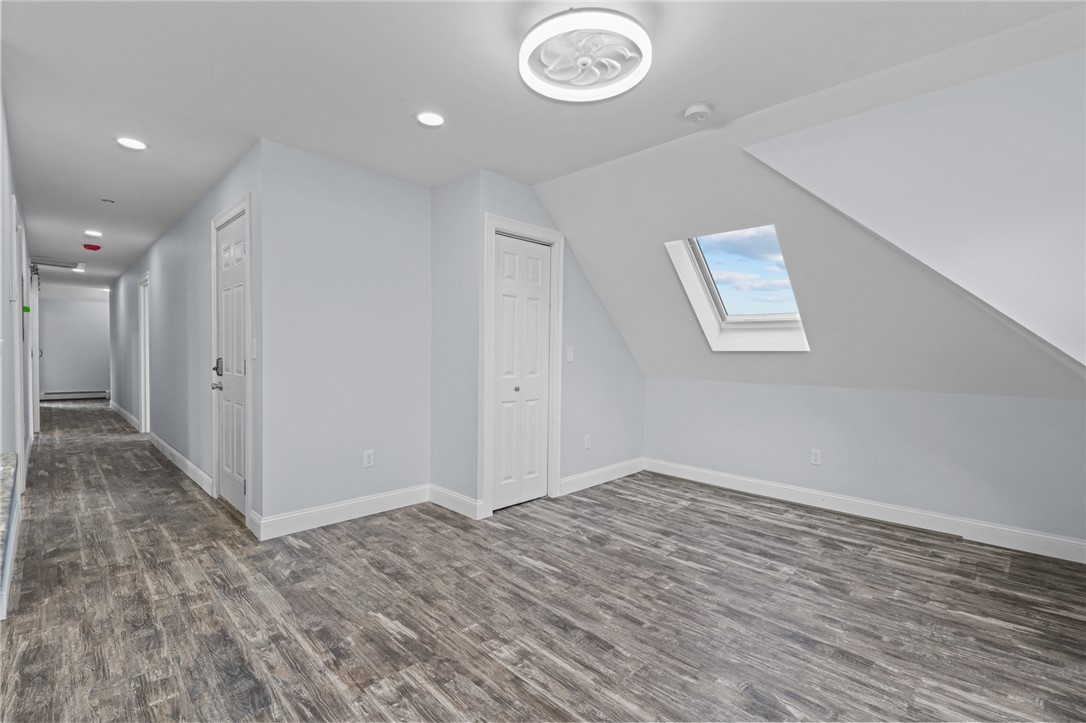 17 Selkirk Road, Unit 3 Cranston, RI 02905 - Photo 7 of 17