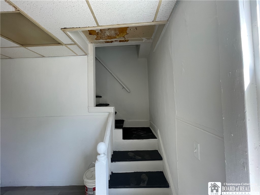 23 Valley Street Jamestown, NY 14701 - Photo 8 of 12