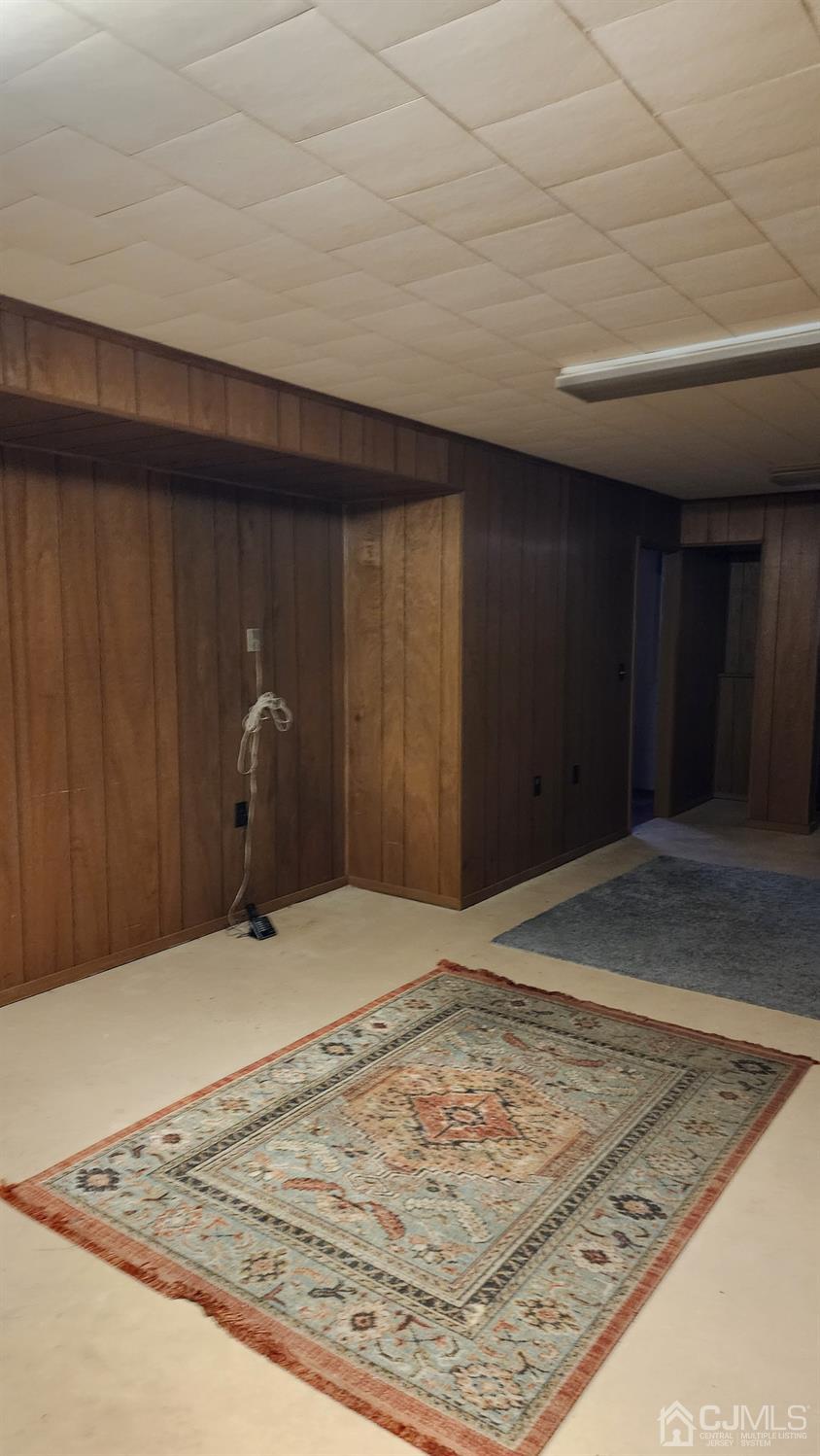 20 Middlesex Avenue Edison, NJ 08820 - Photo 26 of 28 a view of a livingroom