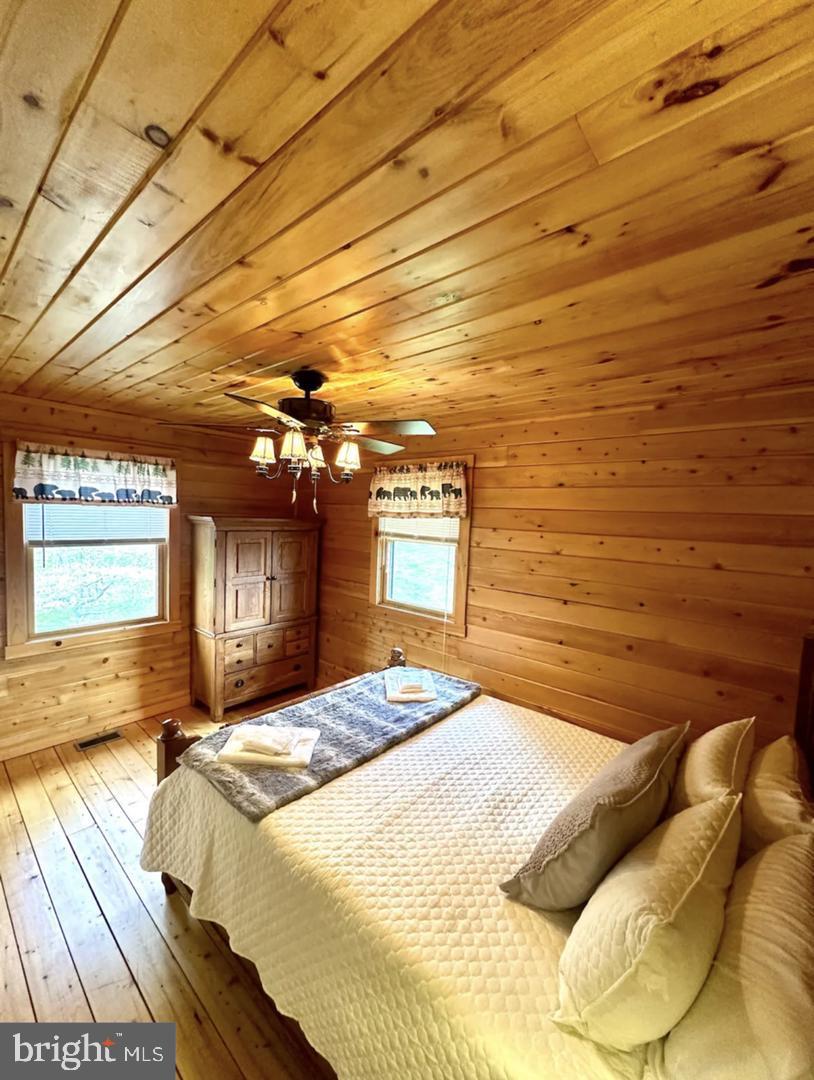 229 Rock Lodge Road McHenry, MD 21541 - Photo 5 of 16 Cozy retreat with rustic charm.