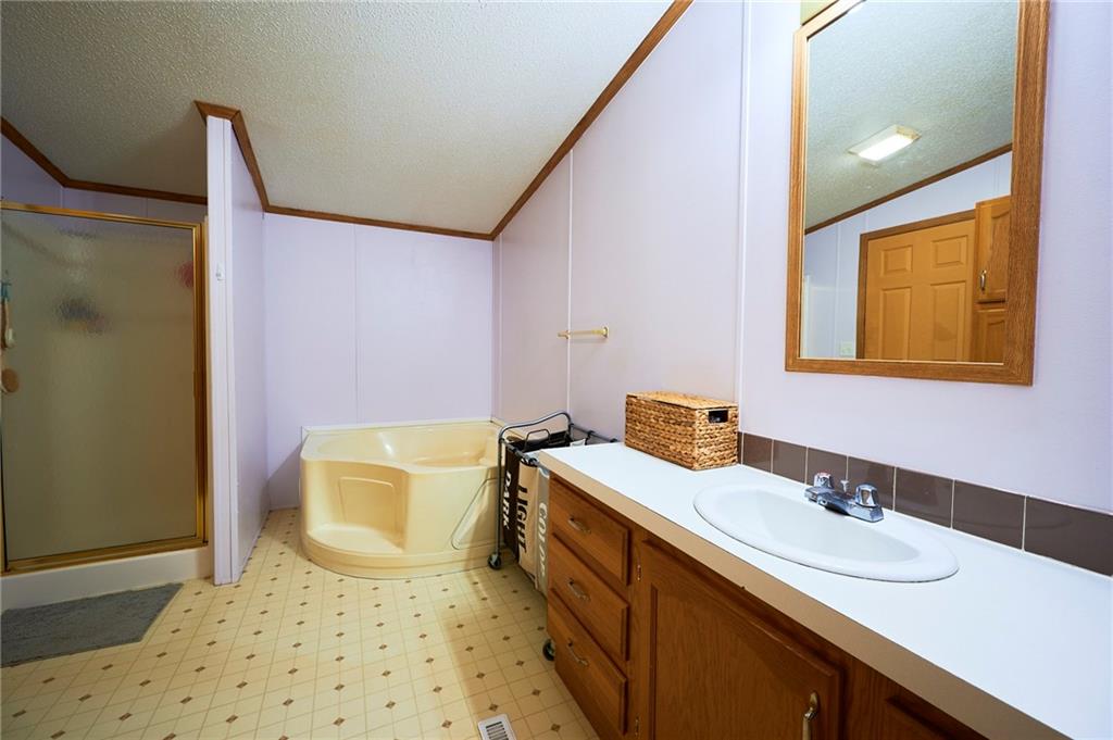 133 Panther Road Evans City, PA 16033 - Photo 20 of 41 Gallery Image 20